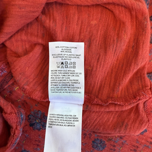Lucky Brand Smocked Top Womens Size L Red Floral Knit Boho Western Prairie - Picture 7 of 7